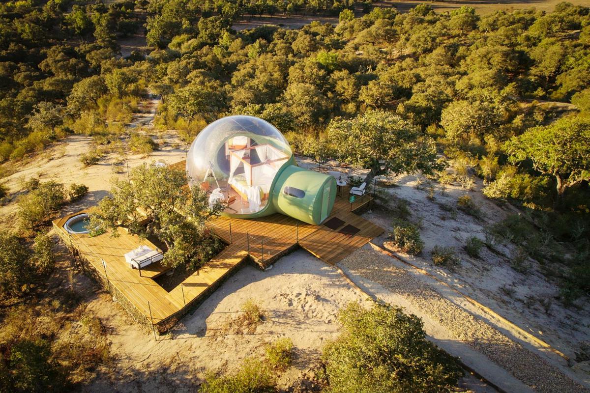 Eco-Lodge En La Reserva Privada Campanarios De Azaba - Proyecto De Conservacion Espeja エクステリア 写真